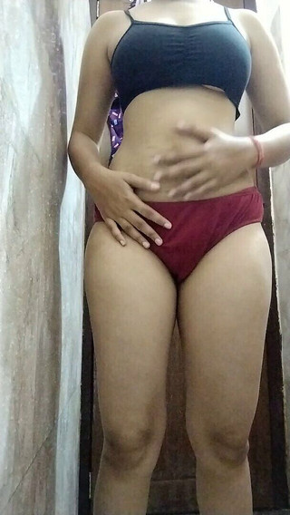 Wife Massaged Fingering in Ass After Seeing Ass Indian Desi Wife