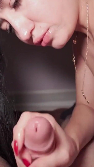 Making Her to Please My Dick - Black Lynn