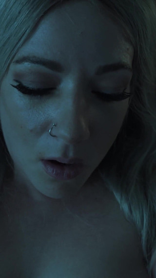 Stepmom Was Asking for It