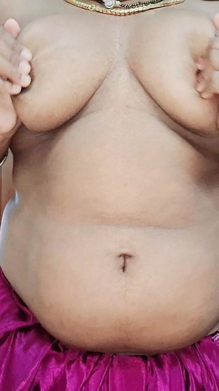 Tamil Desi Couple Hot Sucking Into Deep Throat and Fucking