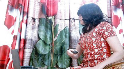 Watch This Super Goddess Sucking Cock