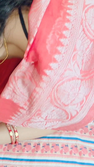Saree Beautiful Bhabhi New Married Amazing Fucking Videos