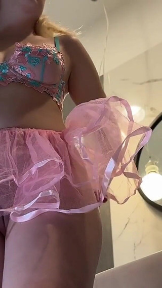 Cum Closer on Her Big Ass Naked Belly and New Sexy Lingerie Is What She Wants From You as She Flashes Her Pussy and Booty