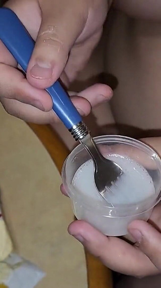 I Love to Accumulate Many Cumshots From My Man, to Cook It and Eat It