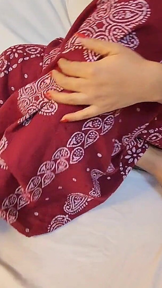 Hot Housewife Riya Got Fucked by Her Stepbrother for the First Time