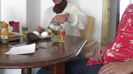 Muslim stepmom has cum after flashing my huge cock during breakfast!!!