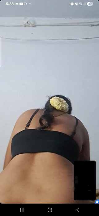 Tamil Village Girl Sex in Video Call