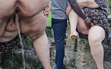 Pissing at the Park and Getting My Pussy Fingered