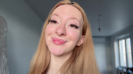 Contorts Face Fetish