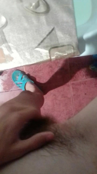 I Locked Myself in the Bathroom so That No One Would Come in and Masturbate a Very Wet and Very Hairy Pussy - Lesbian-candys