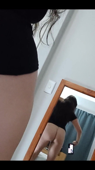 Today Is a No Pants Day