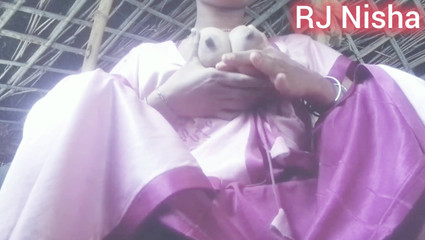 Solo Girl Masturbate by Fingers