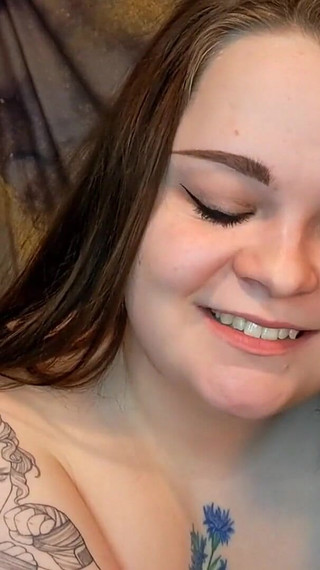 Your Kinky Girlfriend Discovers Your Pad Fetish