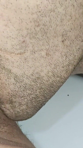 Licking Pussy in Bathroom