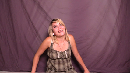 Olivia Kasady 20 Yr Old Blonde with Brace Sfw Nonnude Webcam