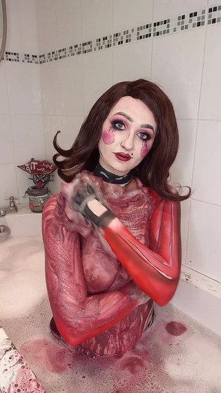 Mad Moxxi Messy Body Paint Bath Removal