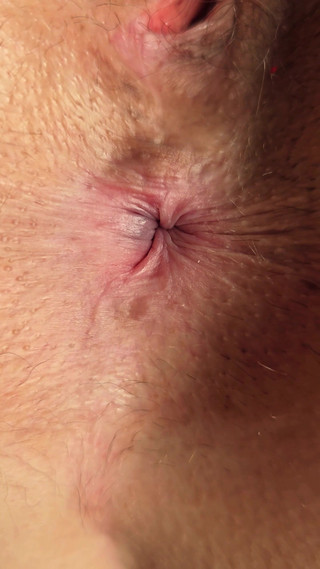 Lauras Anal Dildo Fun