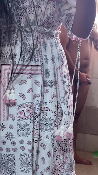 Stepson Saw MILF Saara Naked After Shower and Couldn’t Hold His Cock Away From Her Wet Cunt