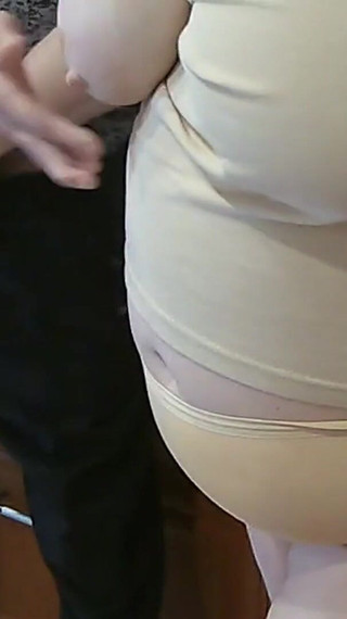 Cum in Mother-in-law's Mouth After Jerking off a Dick in the Kitchen