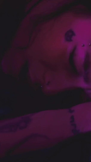 Rotten Venus and D'louise