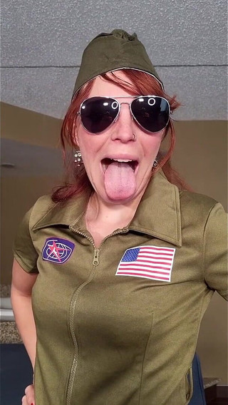 Soldier Girl Foxey Mermaid Swallows Black 4 Star General Thick Cum