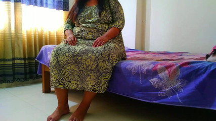 Desi Big Boobs & Huge Ass Stepmom Leaving Her