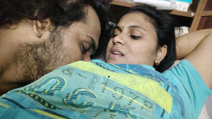 Mallu Couple Hot Romance with Hand Job, Vaishnavy Doing Hand Job with Sharun Raj Cock, Mallu Girl Loves to Do Hand Job
