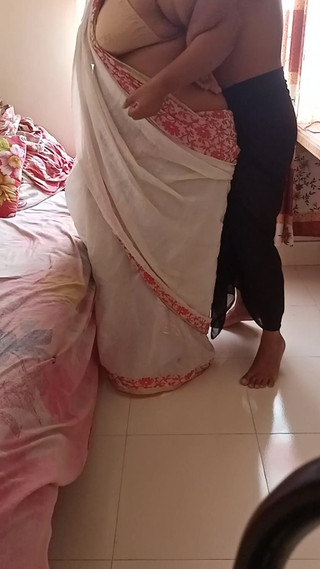 Bade Bhai Ke Vidhava Saas Ko Choti Bhai Ne Jabardast Hat Bandkar Chudai - Tieds Hand & Fuck Booty
