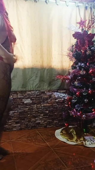 I want to be someone's Christmas present because I'll spend it alone