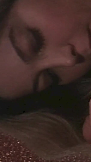 Moana Pozzi Secretly Meets in a Hotel for a Good Fuck