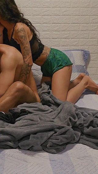 Hot Catch: the Wife Finds Out Everything