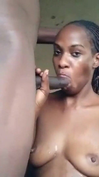 MILF Nikkiez Fucks a Stranger and Takes His Facial