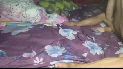 Real!! Fucking a Neighbor's Wife with a Swollen Ankle