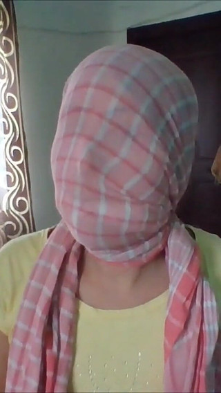 Kiraneya's Indian Gagging Tips: How to Keep a Girl Quiet!