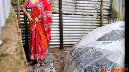 Local Desi Village Girl Hardcore Sex in Outdoor