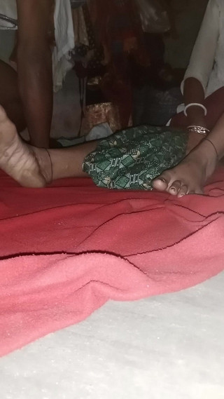 Desi Sex, I Came at Night and Put Bhabhi to Sleep and I Left Her