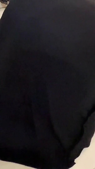 Arab Hot Maid Stuck When She Clean Under Bed - Big Ass Hijabi Girl Wear Abaya Niqab & Panty