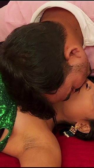 Maid Seduce Owner When Owner Wife Was Away From Home!