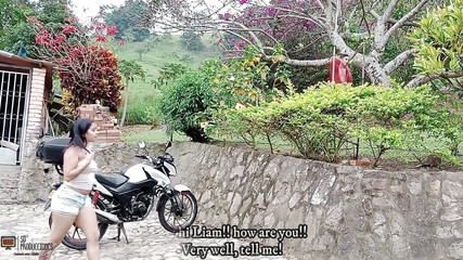 Vayolet's Horny Woman Fulfills Her Fantasy with the Gardener Secretly From Her Stepfather - Porn in Spanish