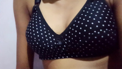Indian Desi Girl Showing Her Big Tits