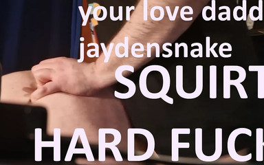 Amateur Hard Squirt While Fuck