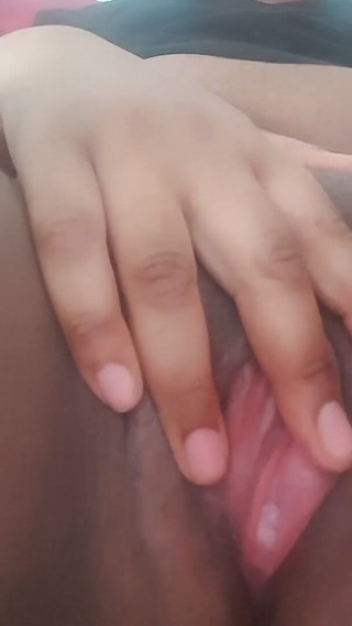 I Love to Touch My Pussy